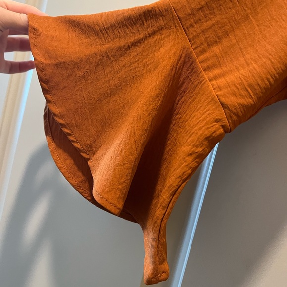 Flowy Romper - Picture 4 of 8